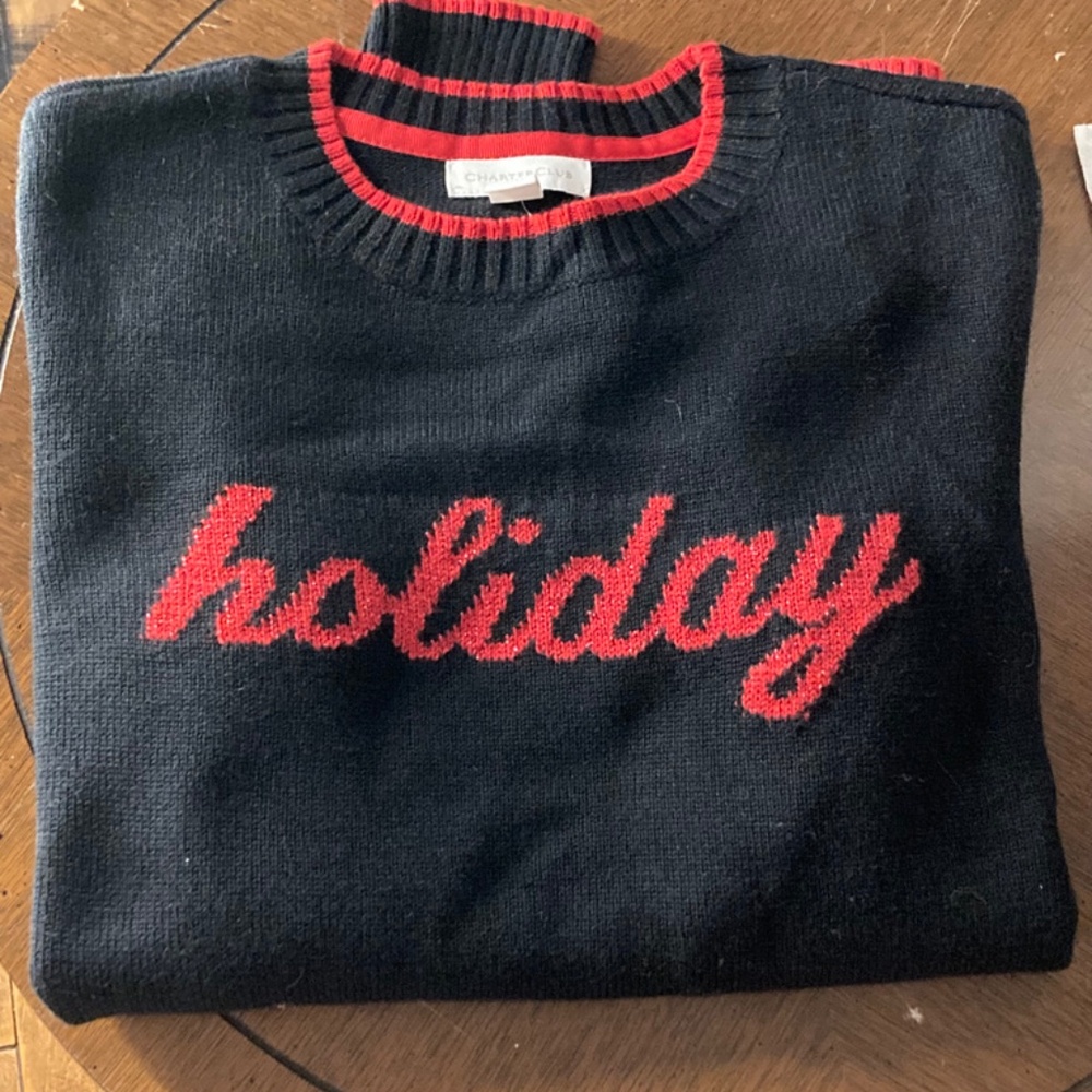 "Holiday" black sweater sz M long sleeve